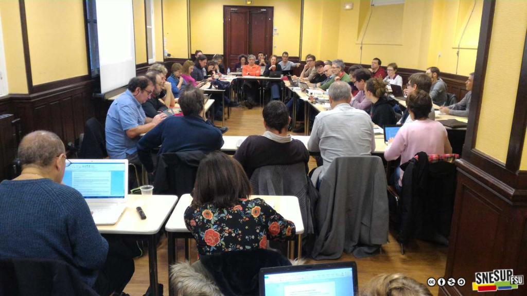 Du monde aux É.G. de la Formation des enseignant-es Enseigner : un métier qui s’apprend ! (États Généraux de la formation des enseignant.e.s et des CPE - 11-12 janvier 2017)